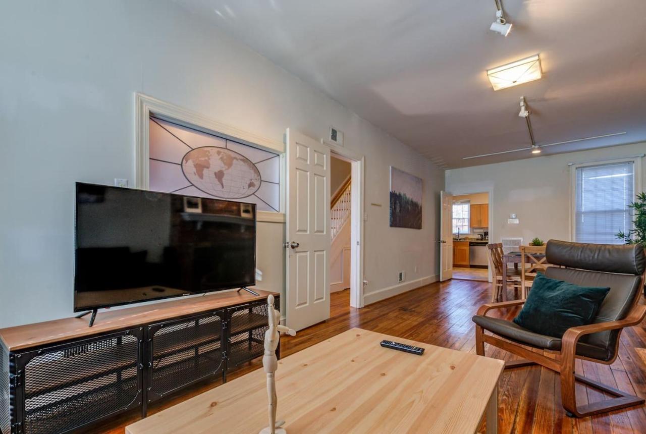 3Br Colonial House With Parking By Cozysuites Alexandria Extérieur photo